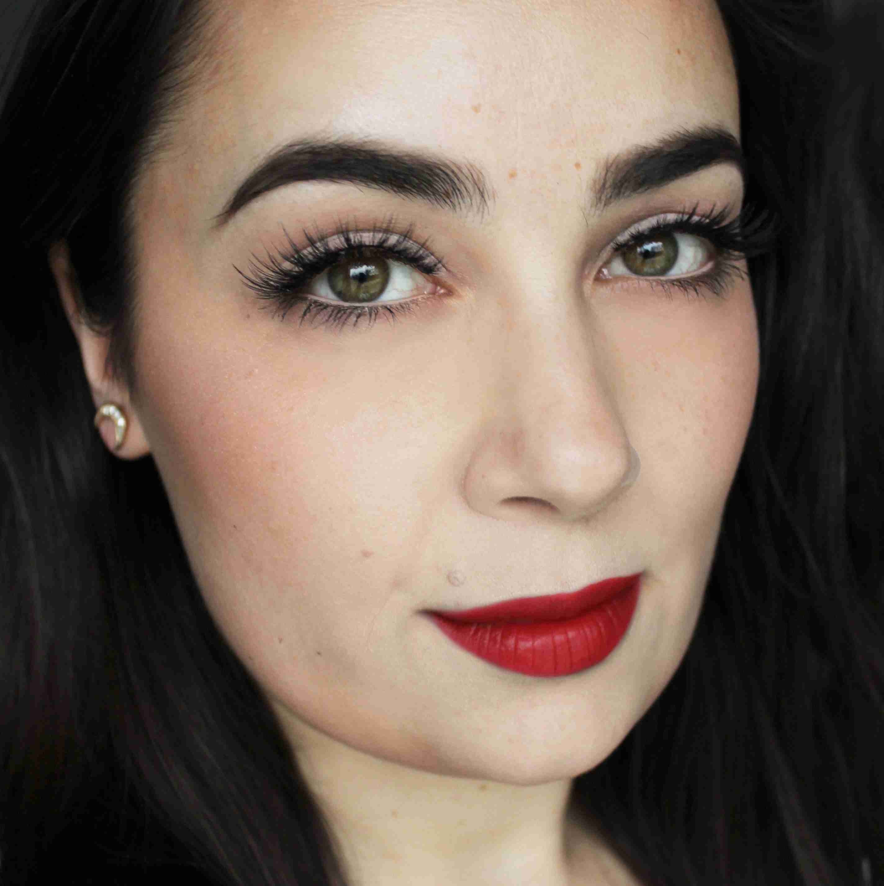 Rtěnka Infallible Sexy Balm